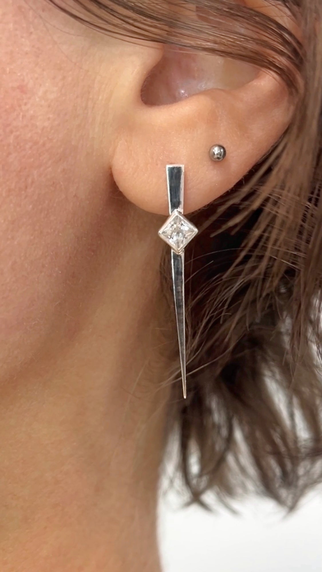 long spike earrings / white sapphire
