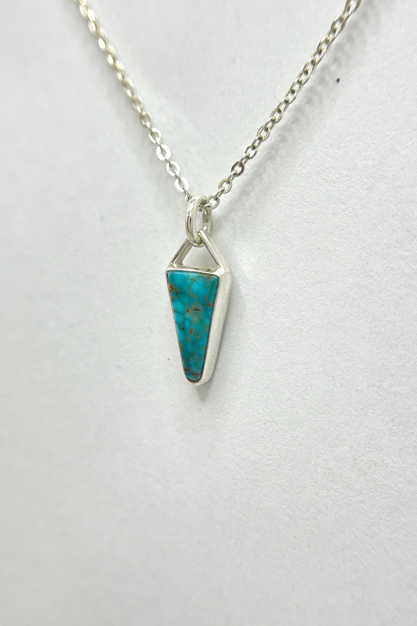 tiny world necklace / turquoise