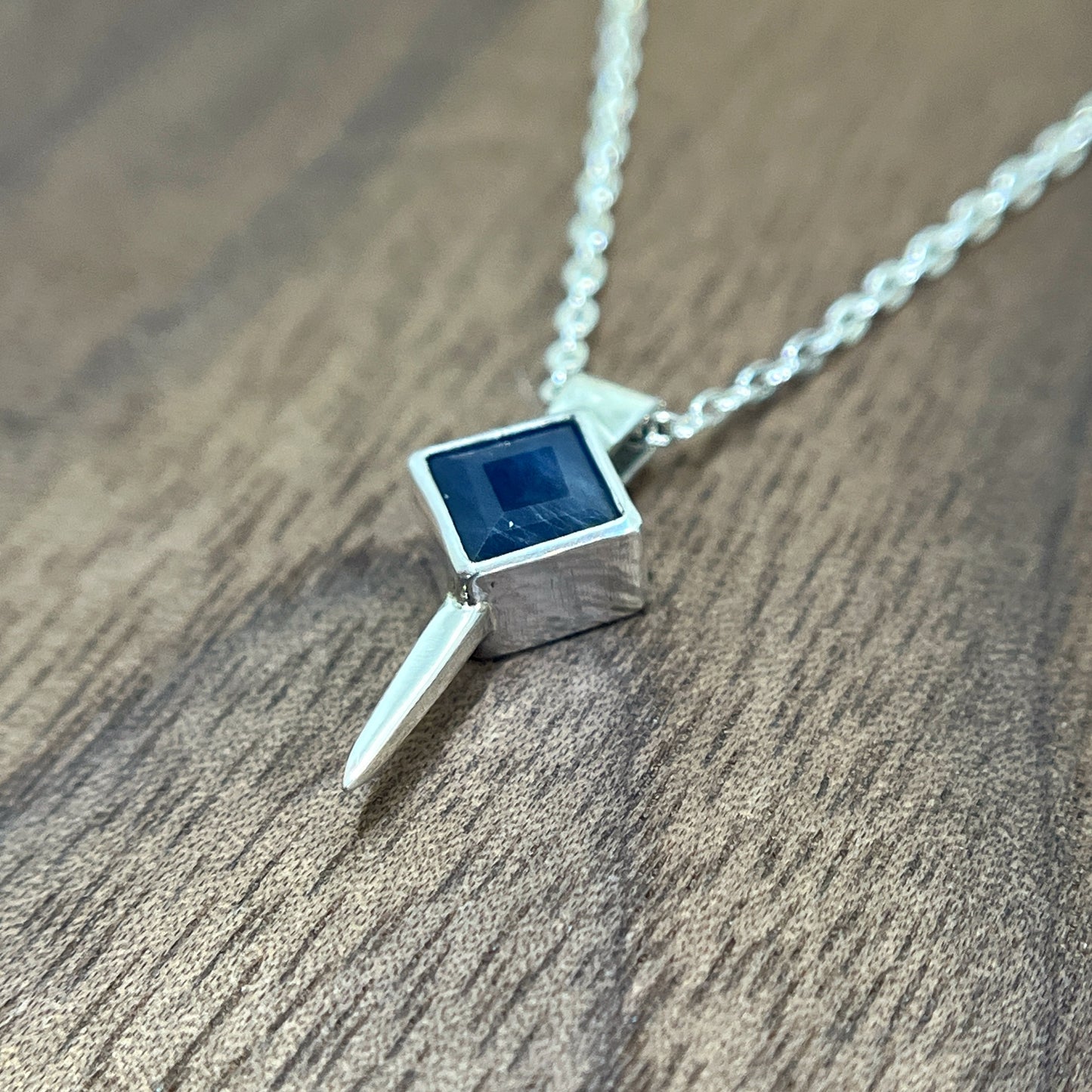 tiny square spike / sapphire