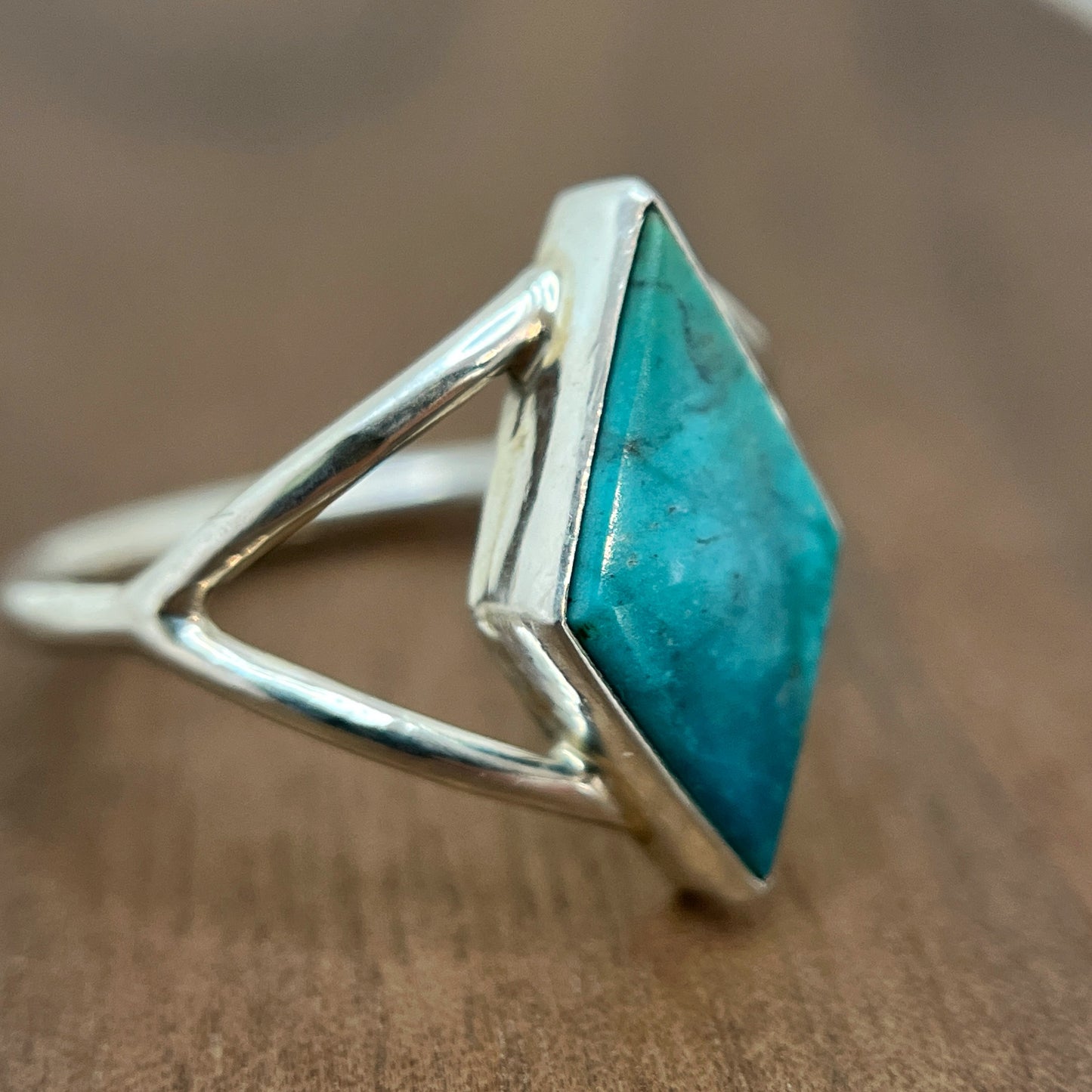 turquoise kite ring / size 6.75