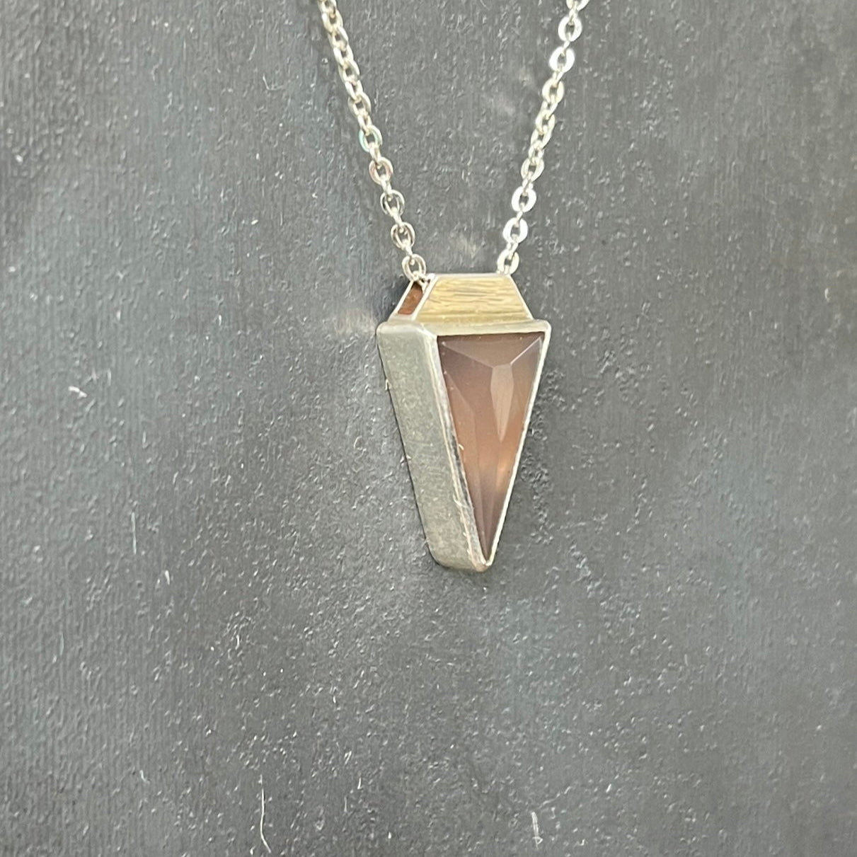 long triangle / chalcedony