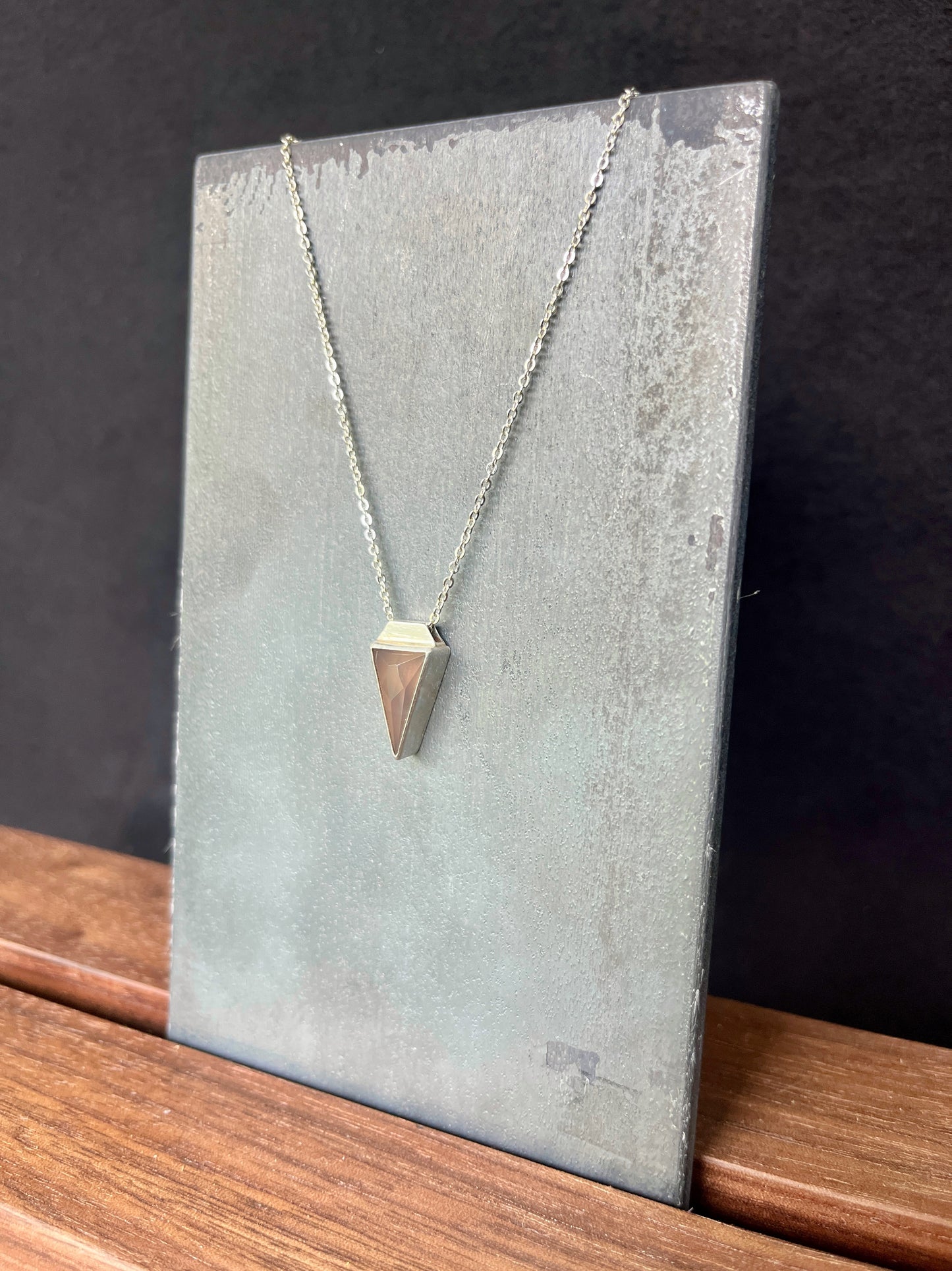 long triangle / chalcedony