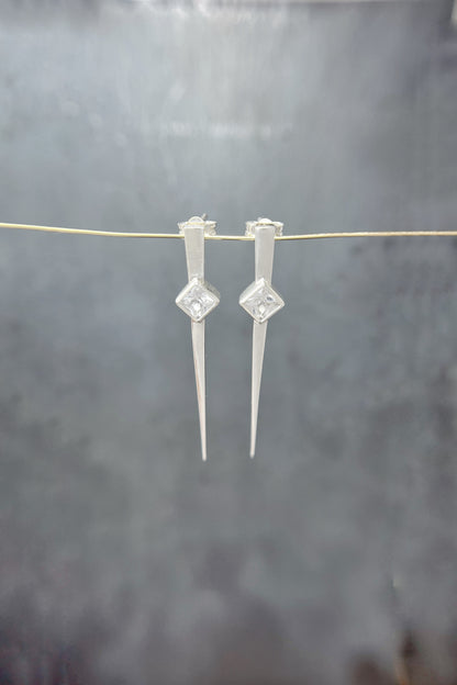 long spike earrings / white sapphire