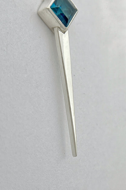 long spike necklace / london blue topaz