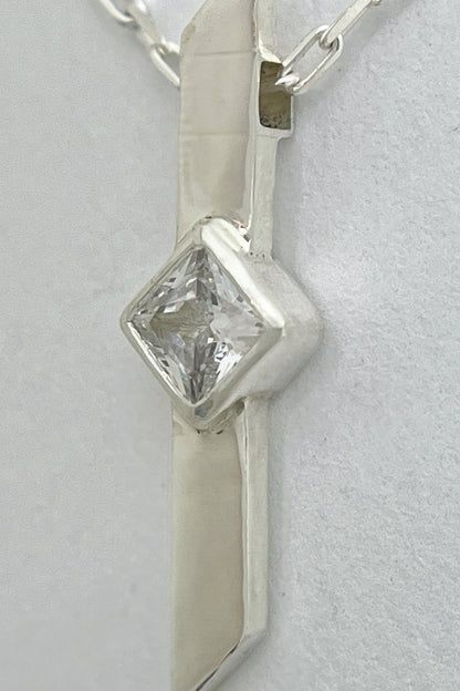 warp necklace / white cubic zirconia