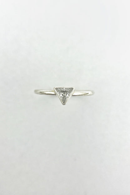tiny triangle ring / white cubic zirconia / size 7.5