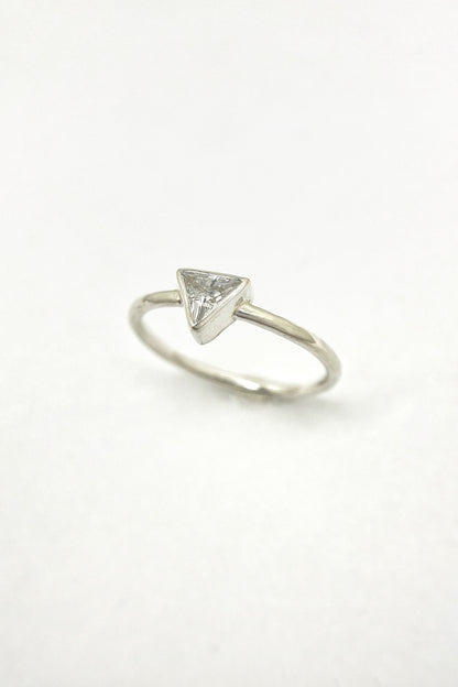 tiny triangle ring / white cubic zirconia / size 7.5