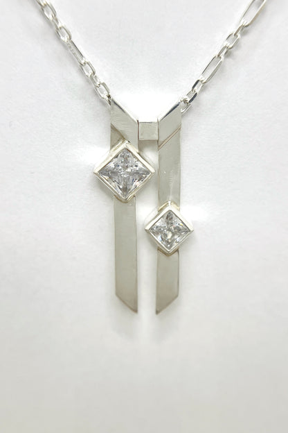double warp necklace / white cubic zirconia