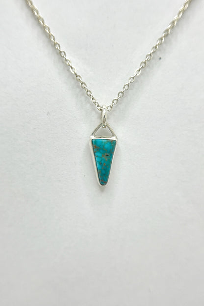 tiny world necklace / turquoise