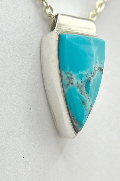 tiny world necklace / turquoise