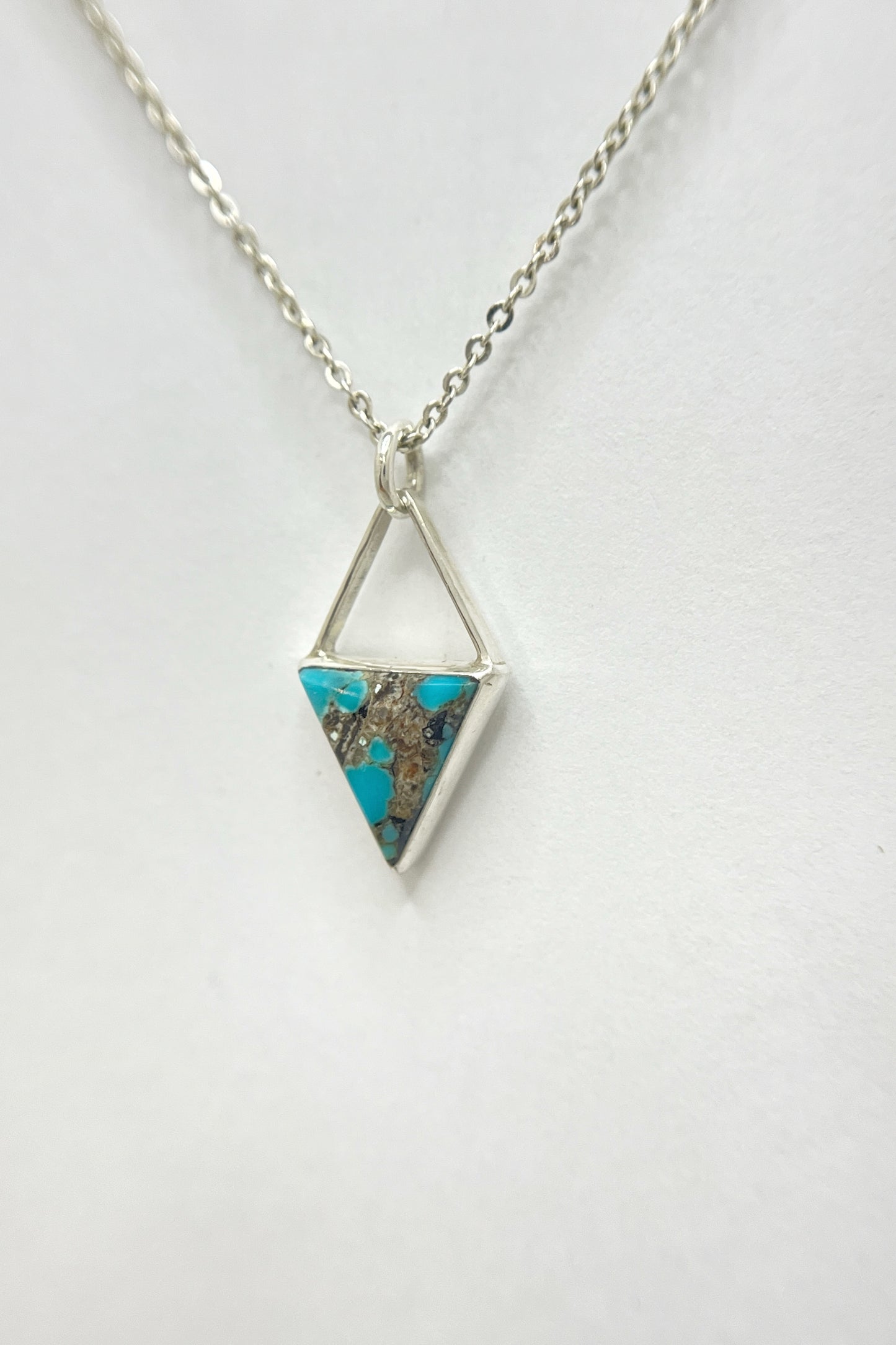 tiny world necklace / turquoise