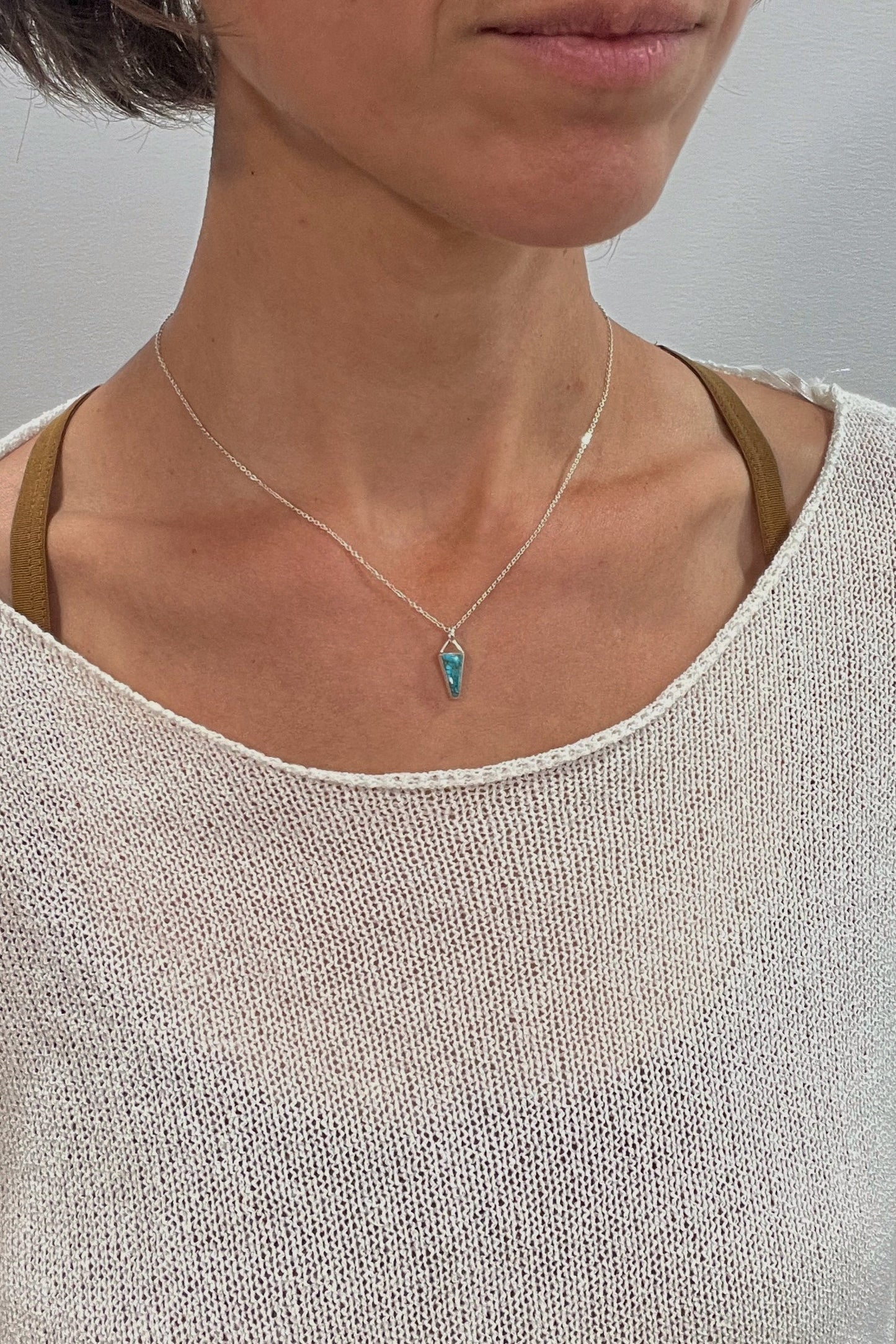 tiny world necklace / turquoise