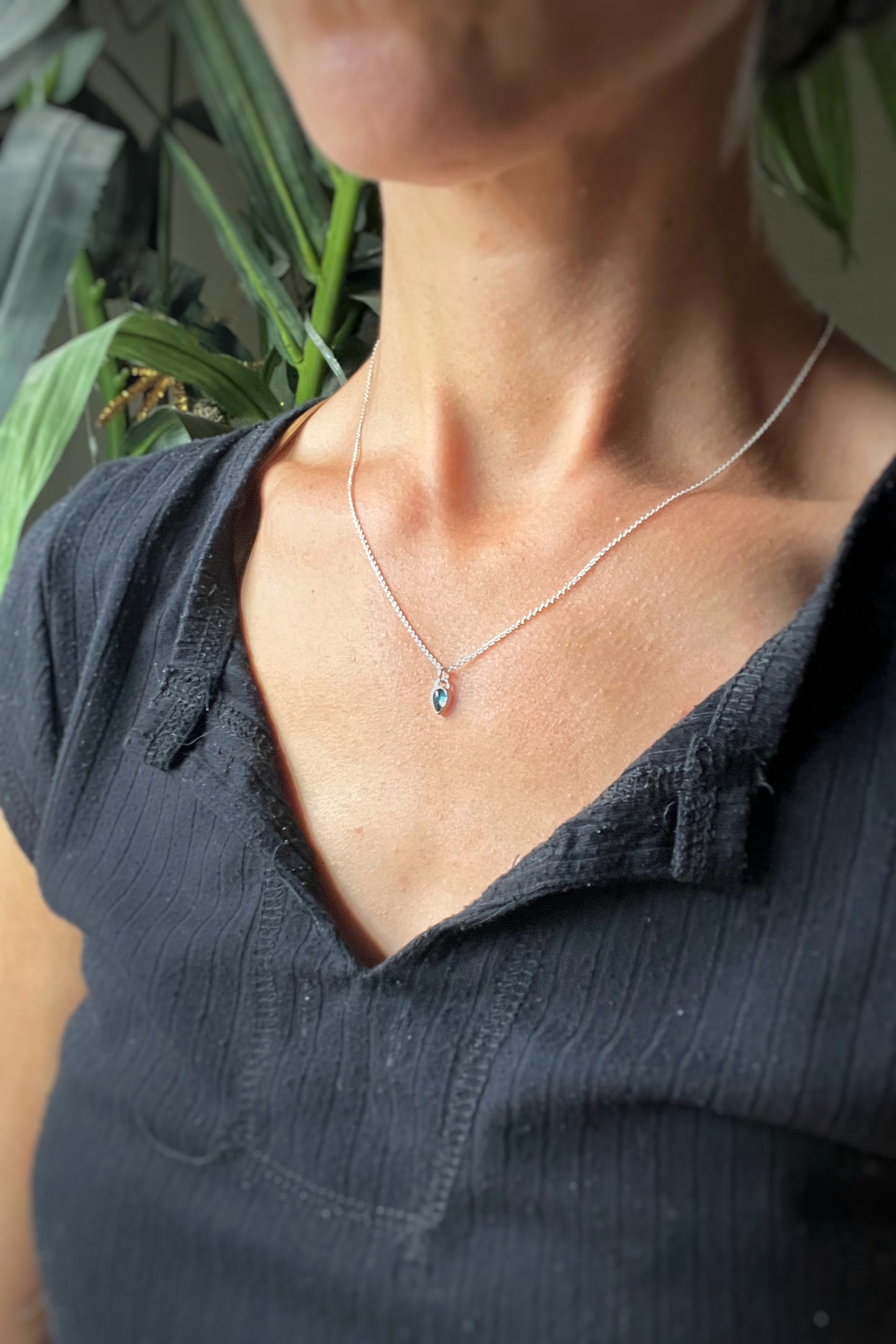 tiny teardrop necklace / london blue topaz