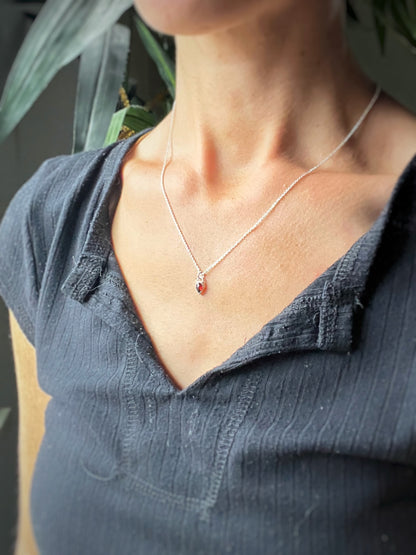 tiny teardrop necklace / mozambique garnet