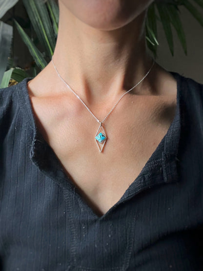 turquoise rhombus necklace