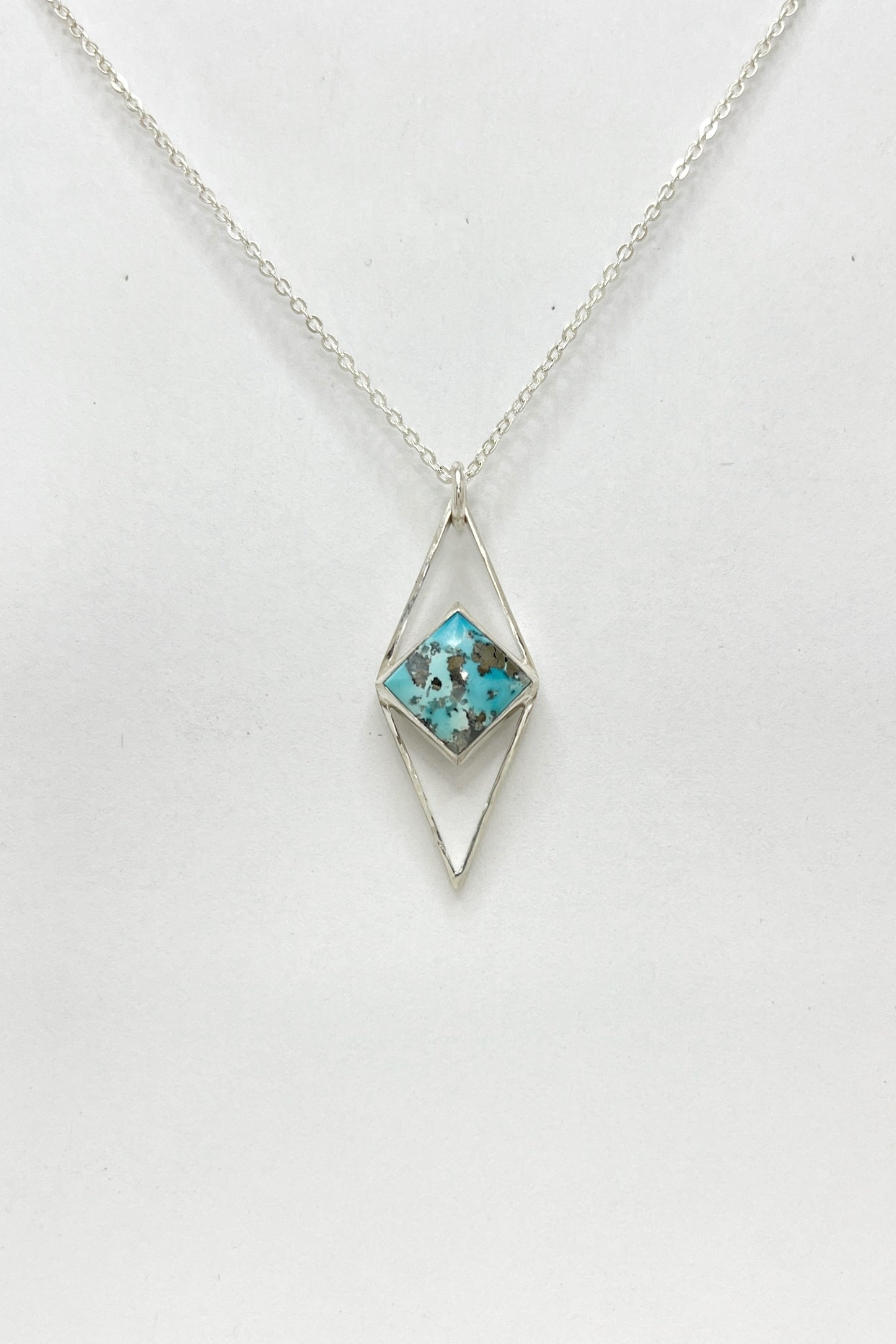 turquoise rhombus necklace
