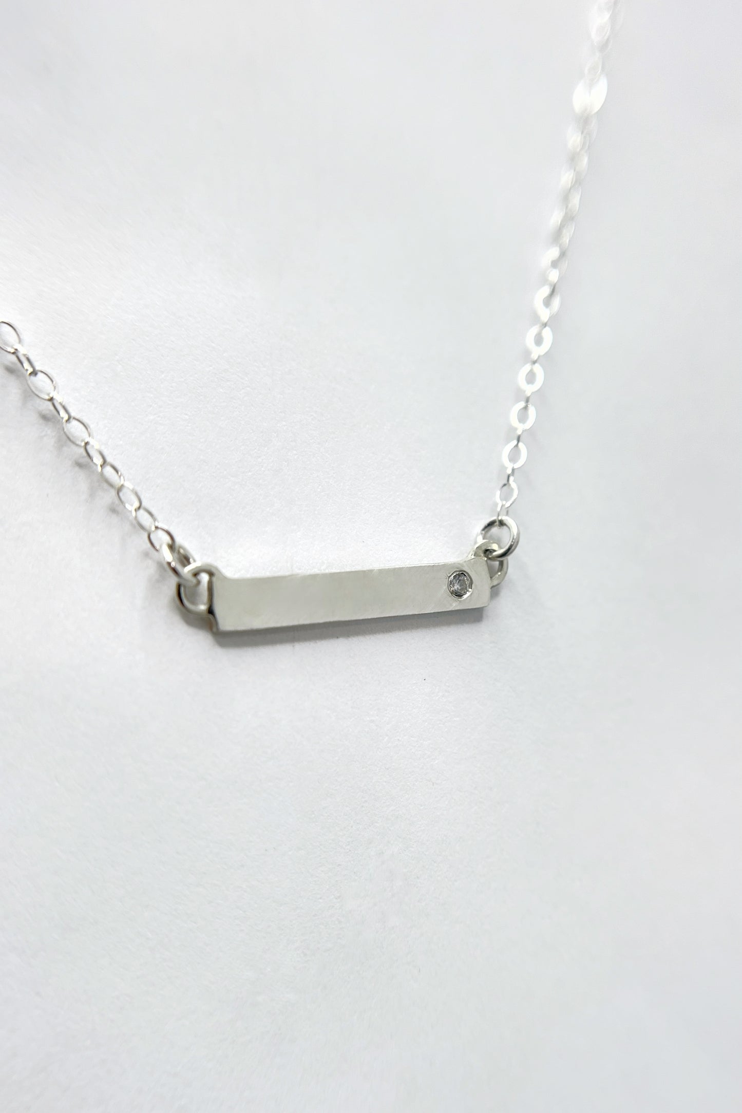 bar necklace / white cubic zirconia