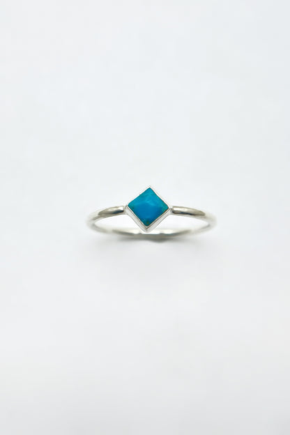 rotated square turquoise solitaire ring / size 7