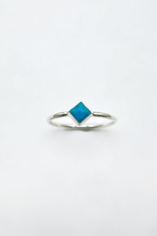 rotated square turquoise solitaire ring / size 7