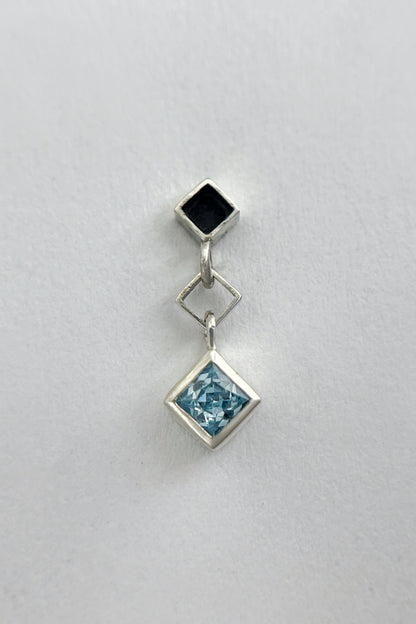 tiny dangle stud earrings / aquamarine spinel