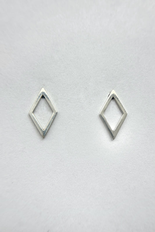 open rhombus stud earrings