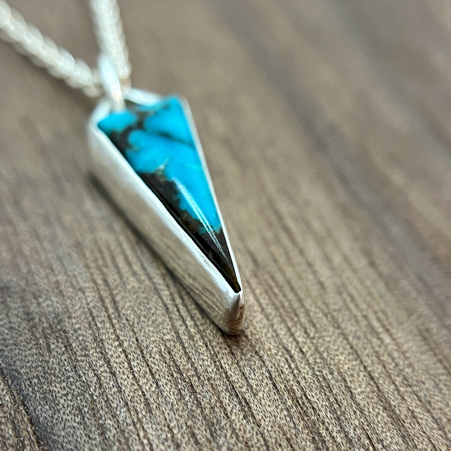 long triangle / turquoise