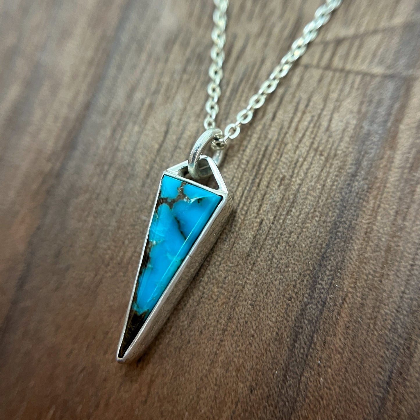 long triangle / turquoise