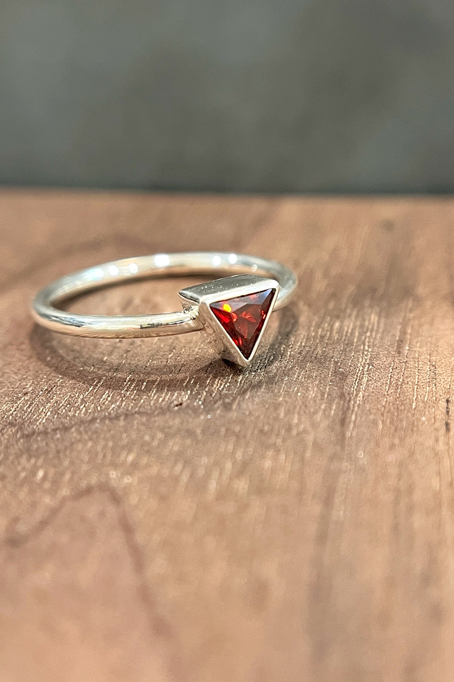 tiny triangle ring / red cubic zirconia / size 7