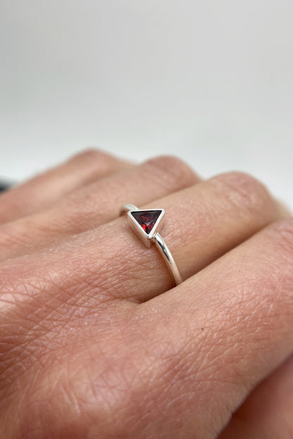 tiny triangle ring / red cubic zirconia / size 7