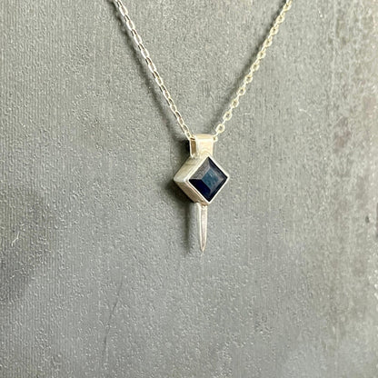 tiny square spike / sapphire
