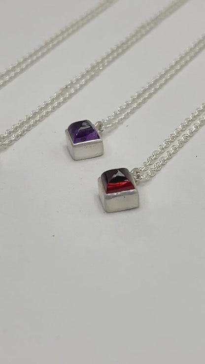 4mm sugarloaf necklace / garnet