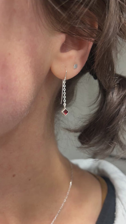 sugarloaf dangle earrings / garnet & amethyst