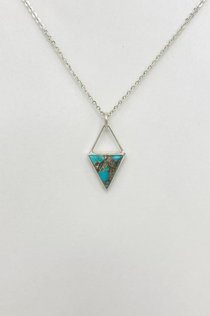 tiny world necklace / turquoise