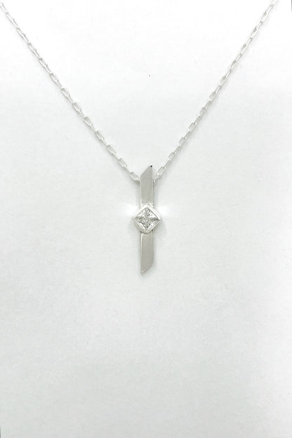 warp necklace / white cubic zirconia